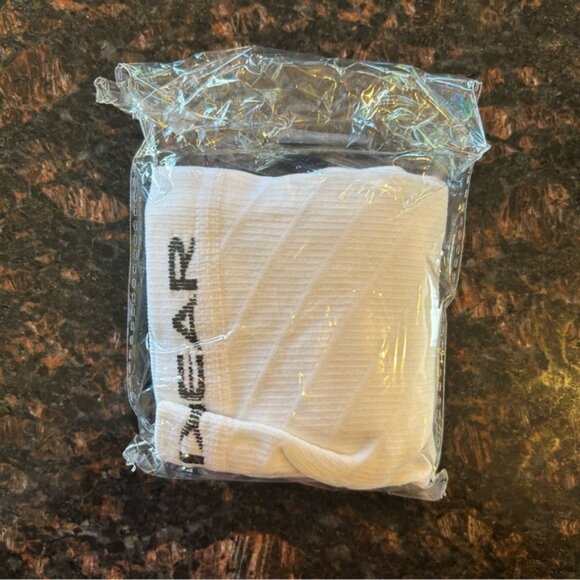 Physix Gear Compression Socks 20-30 mmHg - Running, Nurses, Swelling - Picture 3 of 6